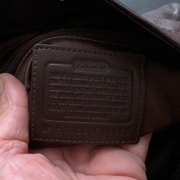 Coach purse - Picture 3 of 3